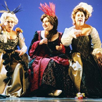 Adriana Lecouvrer Národní Divadlo 2004